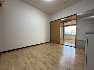 【居間・リビング】 | デイジー