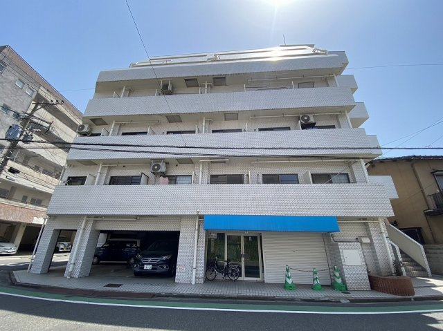 ピュアシティ黄金の外観