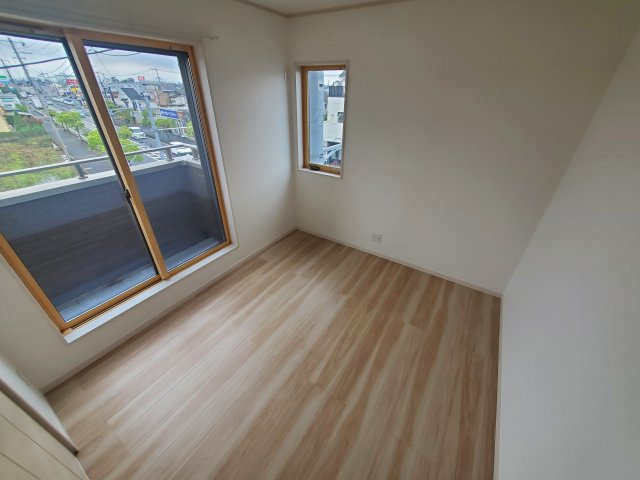 【洋室】 | 越谷市下間久里戸建て | 使い勝手のいい洋室です