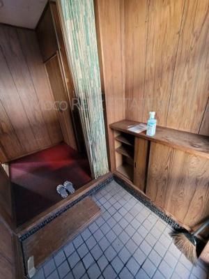 【玄関】 | 北見市美山町中古住宅