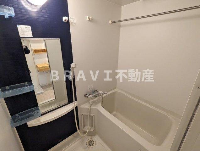 グランプラス谷町 BRAVI不動産の浴室