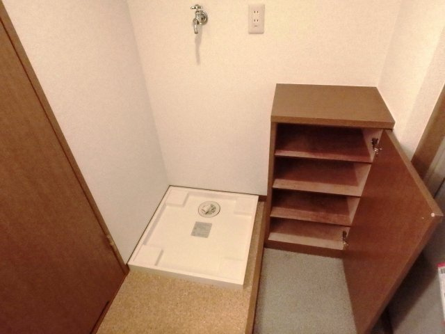 シェモア小川の設備|洗濯機置き場