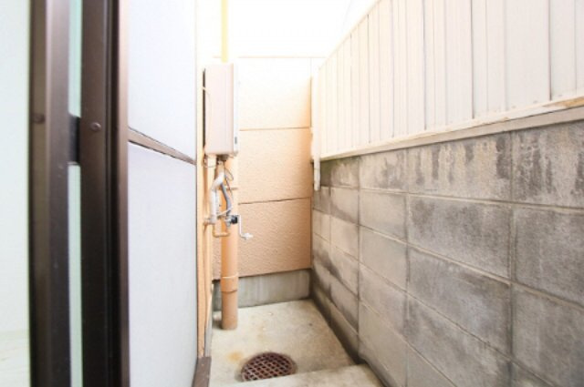 シャトー泉の設備|洗濯機置場