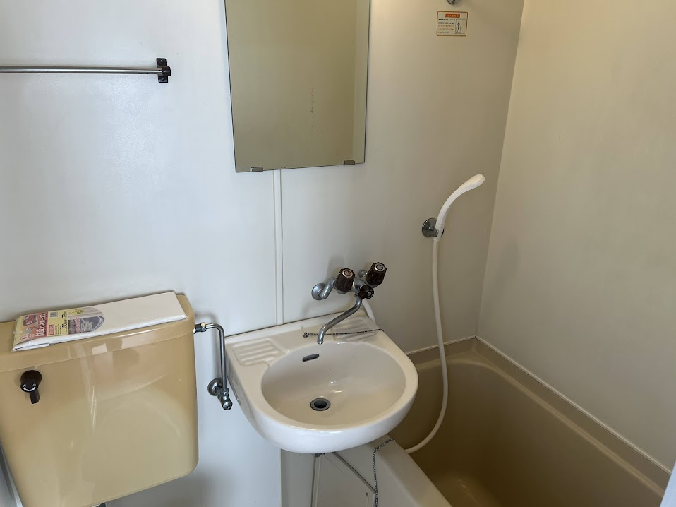 築山マンションの洗面所