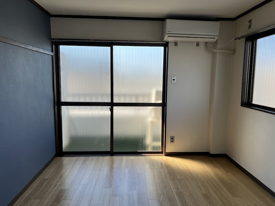 木船ハイツの居間・リビング