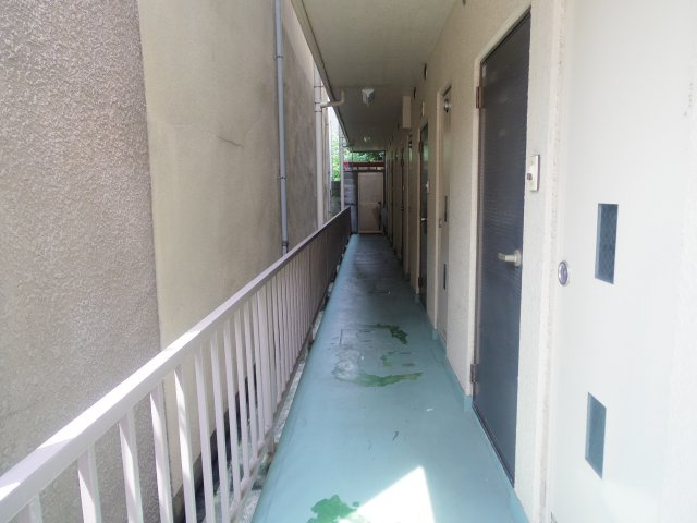 マンションカツマのロビー
