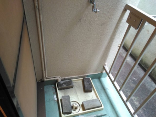 マンションカツマの設備|洗濯機置場