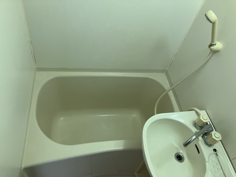 室町北野マンションの浴室