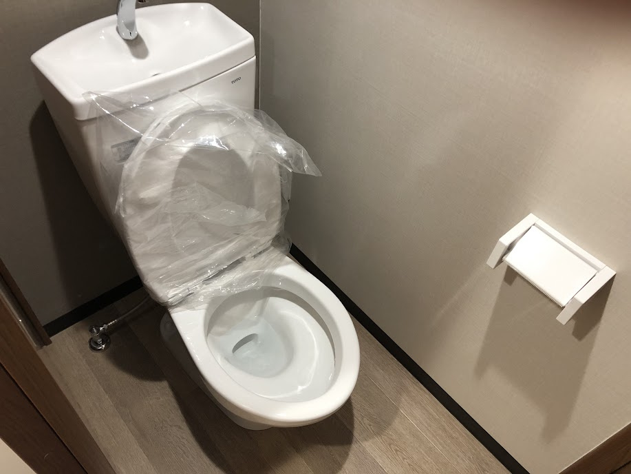 ARTISTA御所西ドゥーエのトイレ