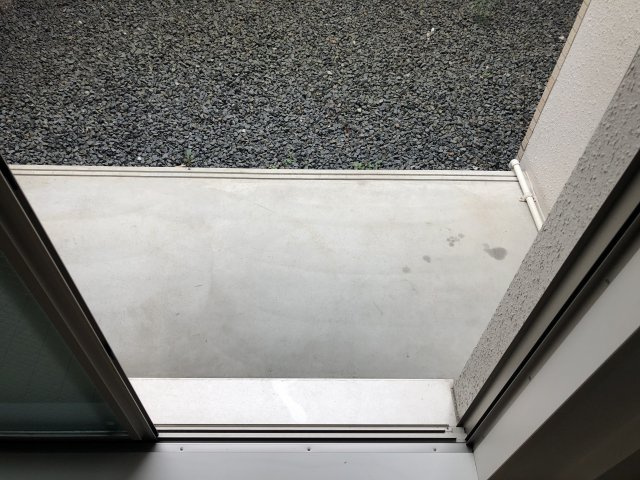 ウィル室町のバルコニー