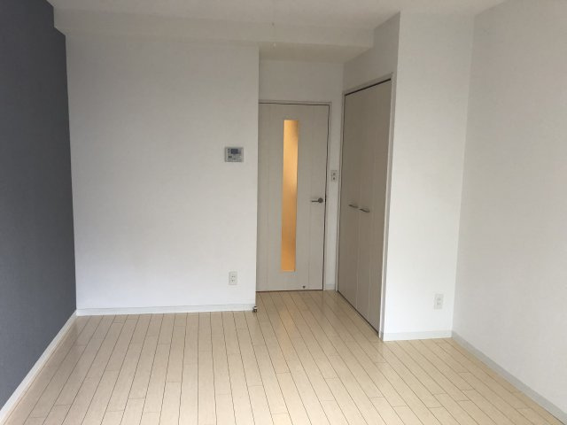 ウィル室町の洋室