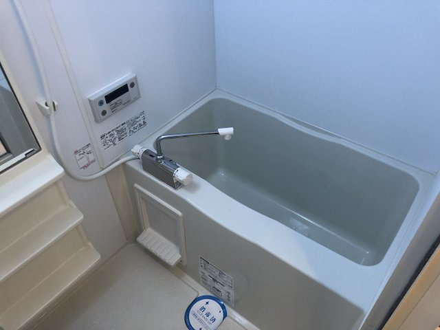 ウィル室町の浴室