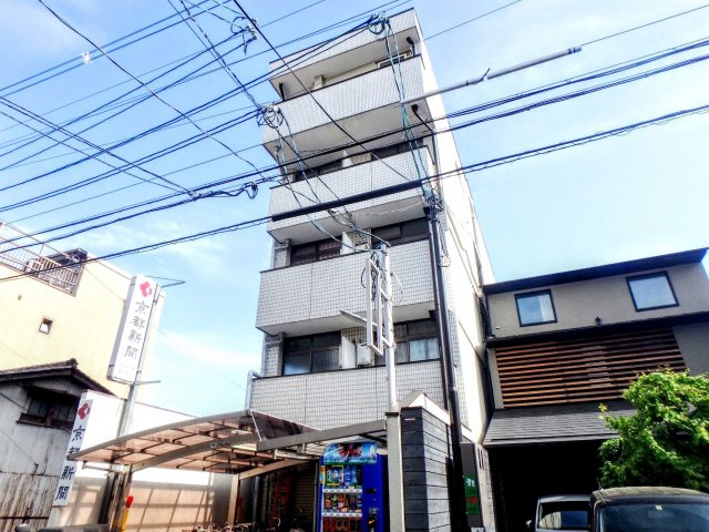 ハーフタイム21の外観