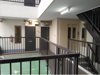 ハーフタイム21のロビー