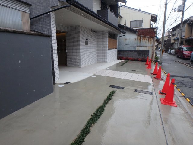 Gladvis kuramaguchiの駐車場