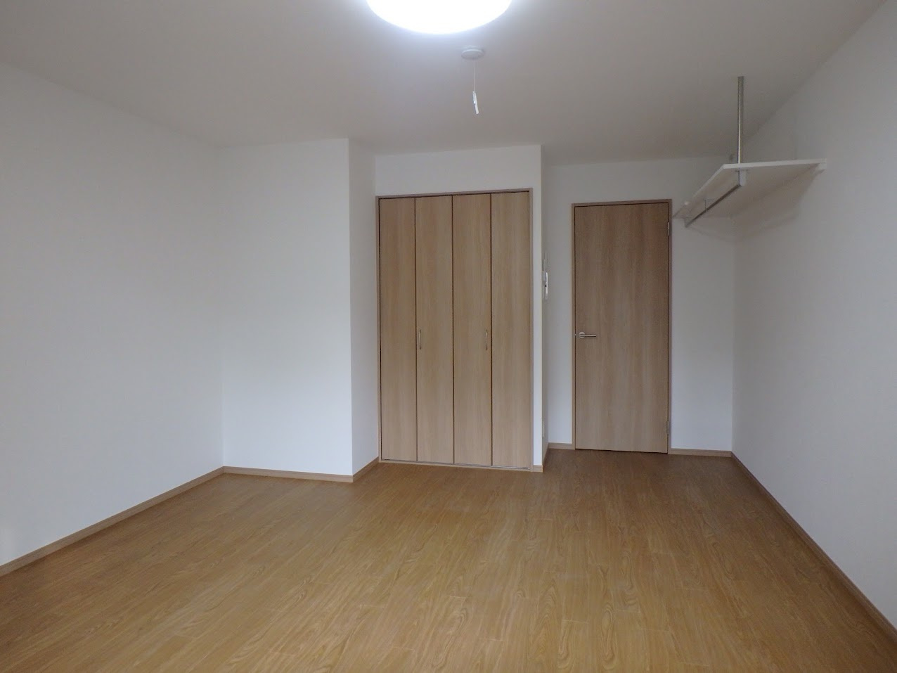 Gladvis kuramaguchiの洋室