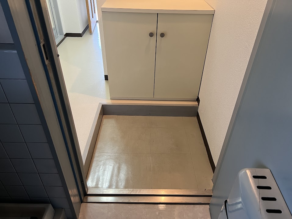 コーポ葉月の玄関