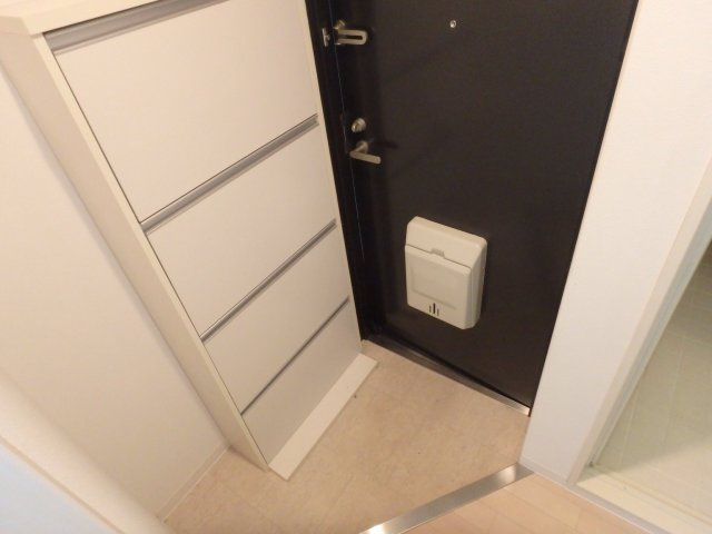 寺川ビルの玄関