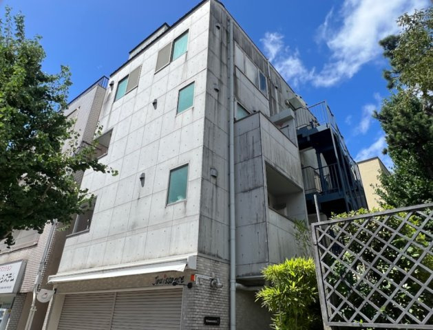 寺川ビルの外観