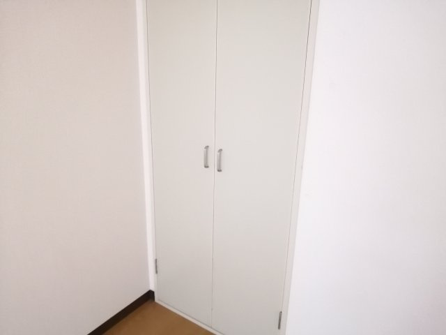 ハウスセゾン鞍馬口の収納