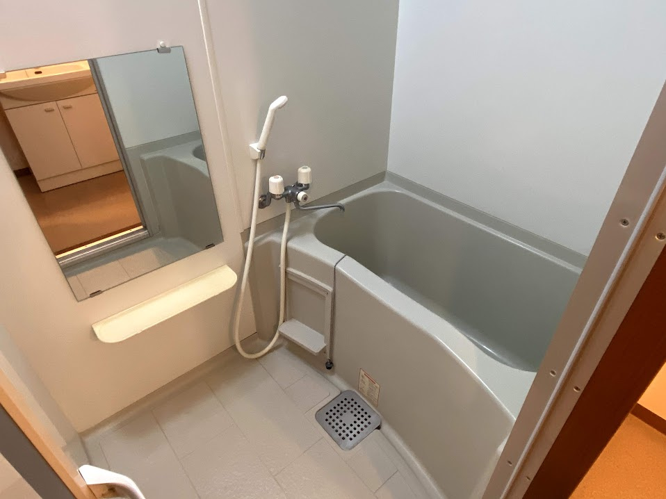 プログレスふなはしの浴室