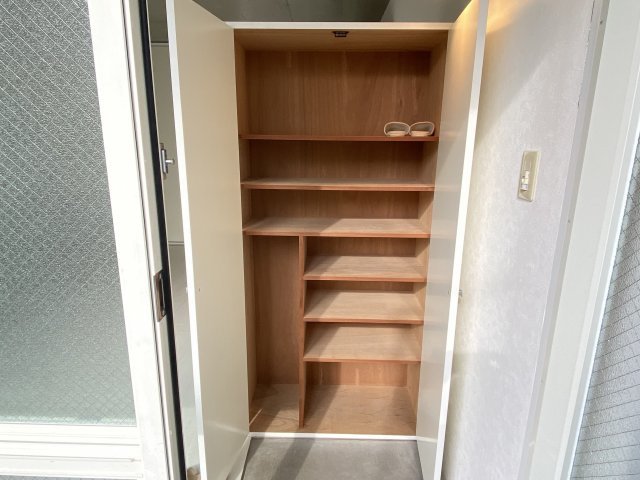 サンタ・アガータの収納