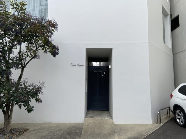 サンタ・アガータのエントランス