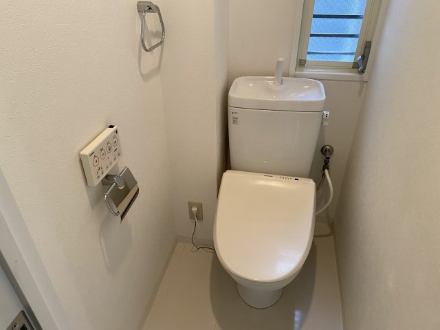 サンタ・アガータのトイレ