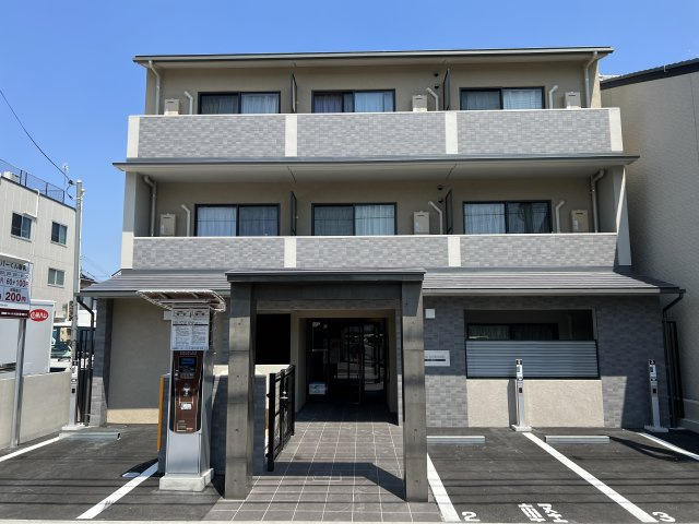 アメリ御所西の外観