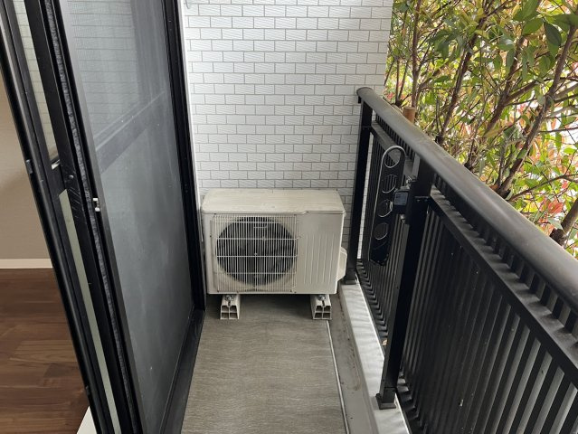 サンカノン御所室町のバルコニー