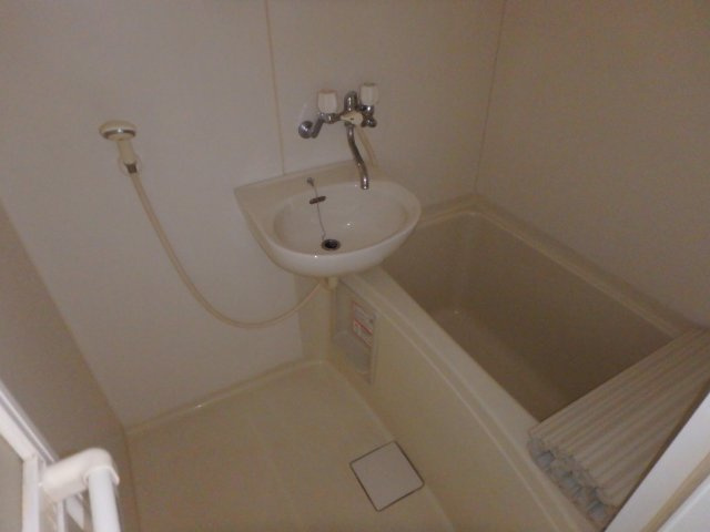 アンシャンテ滝村の浴室