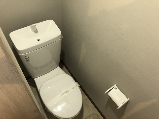 リエス東堀川のトイレ