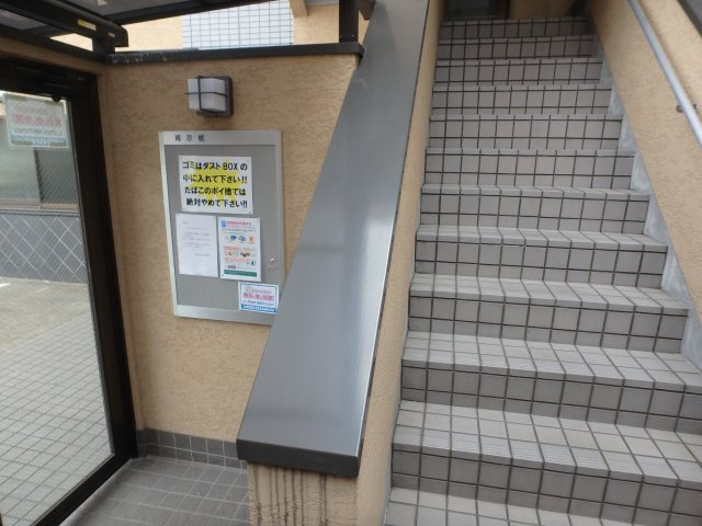 セレーノ・アルドーレのエントランス