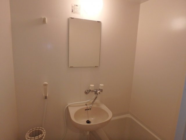 セレーノ・アルドーレの洗面所