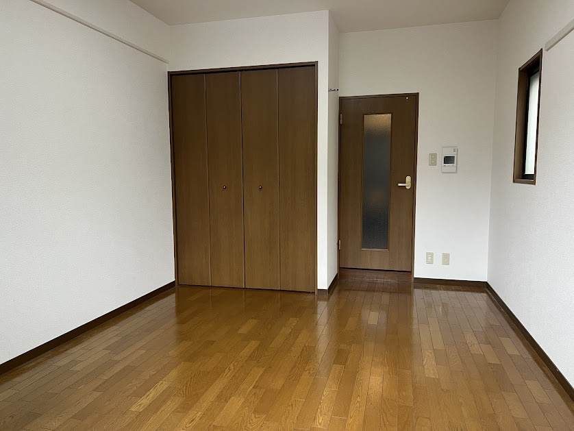 元土御門の洋室