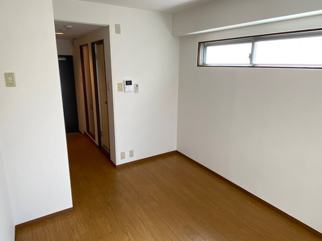 モンターニュ染の洋室