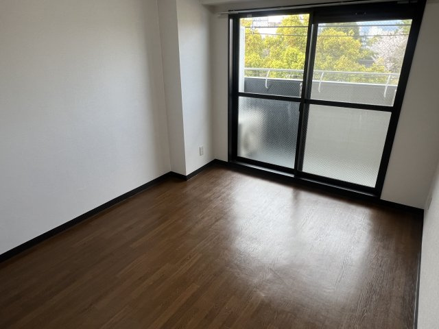 シリウス星の子の洋室