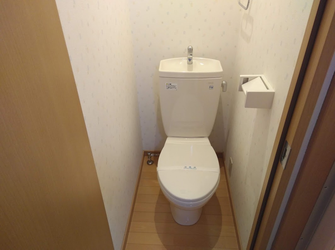 ガーネット御所西のトイレ