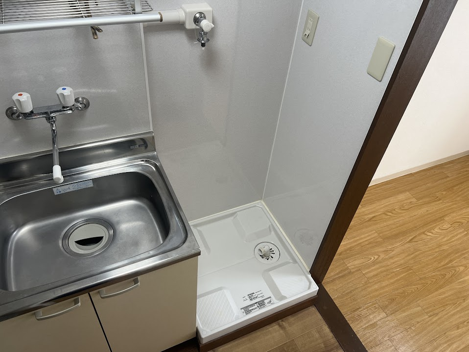 ロイヤルレジデンスの設備|洗濯機置場