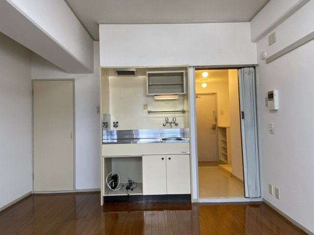 メゾン・ド・リュートの洋室