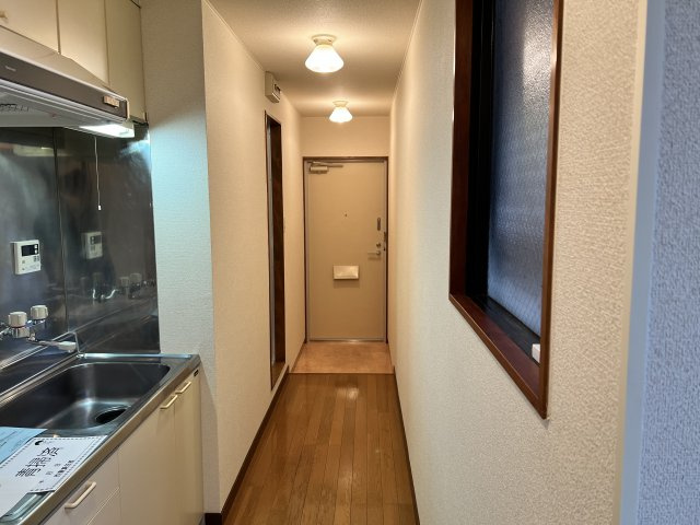 御所西シンワマンションの内装