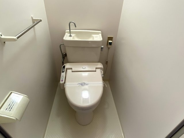 御所西シンワマンションのトイレ