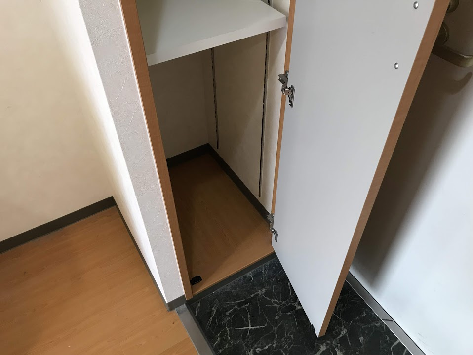 ヴェルデ御所東の収納