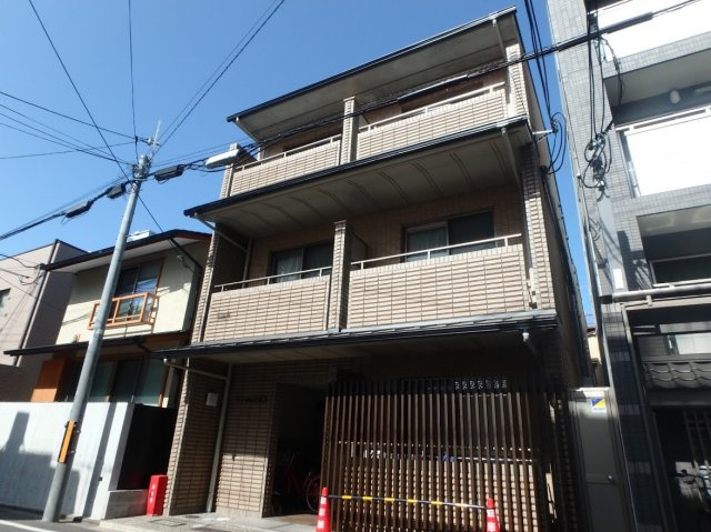 Sarasa御所東の外観