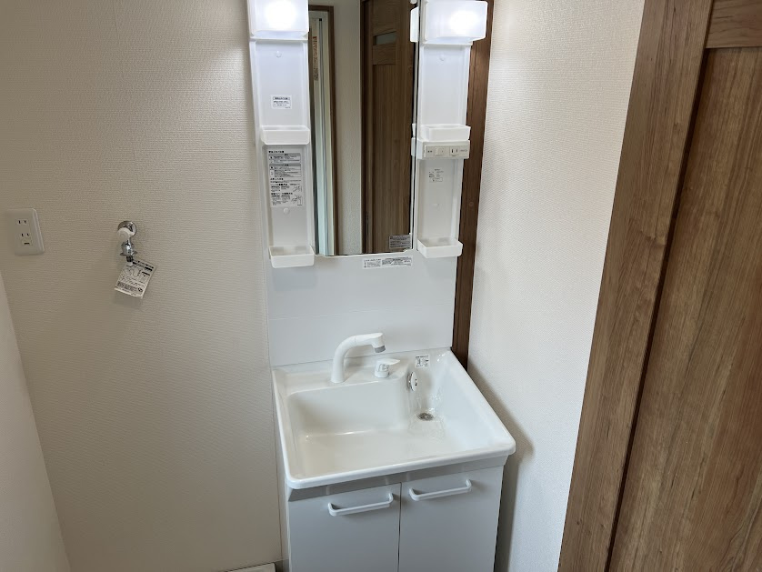 Sarasa御所東の洗面所