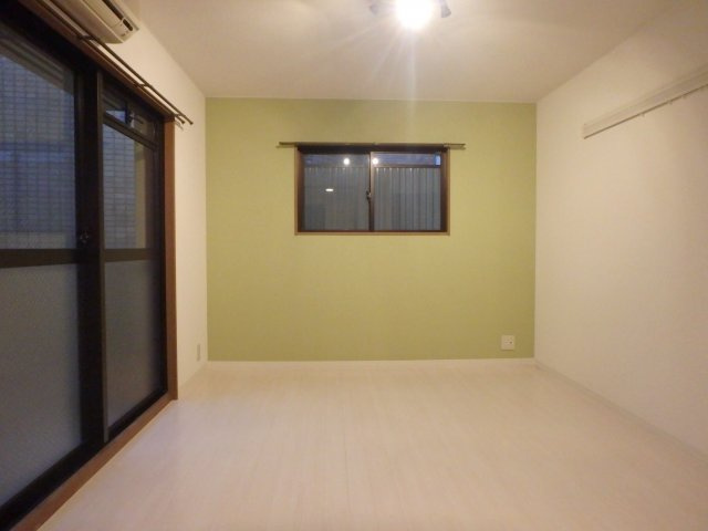 ヴィヨーム京都御所東の洋室