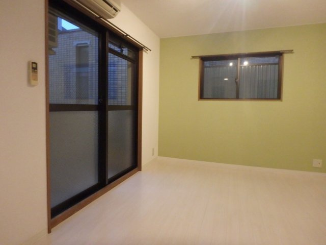 ヴィヨーム京都御所東の洋室