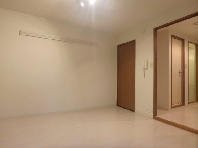 ヴィヨーム京都御所東の洋室