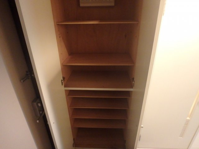 カワモトマンションの収納