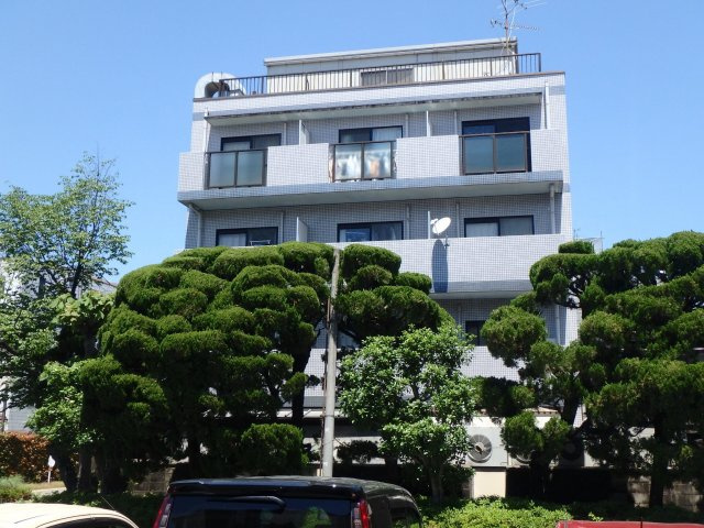 カワモトマンションの外観